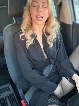 Snapshot of Myrtle_Beach chatting on 12-13-24, 08:30 Myrtle Beach online show from 12-13-24, 08:30