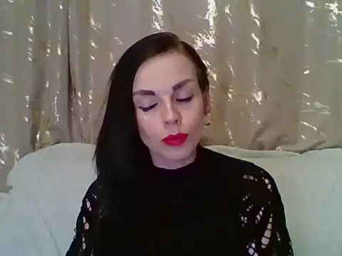 Snapshot of CassieSensual chatting on 03-11-26, 07:20 CassieSensual online show from 03-11-26, 07:20