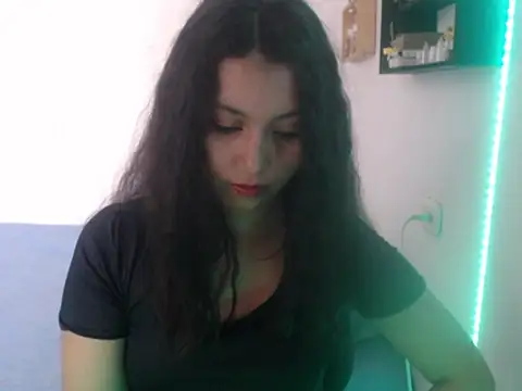 Snapshot of HannaKlein chatting on 03-15-25, 02:01 HannaKlein online show from 03-15-25, 02:01