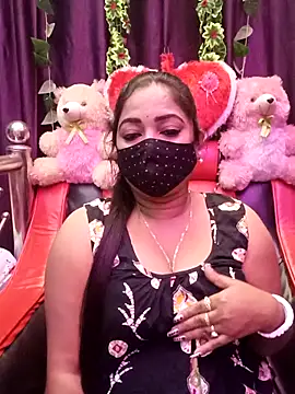 Snapshot of ella_mariya chatting on 02-12-26, 06:14 ella mariya online show from 02-12-26, 06:14