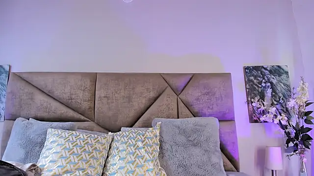 Snapshot of Salomesimos1 chatting on 01-10-25, 05:13 Salomesimos1 online show from 01-10-25, 05:13