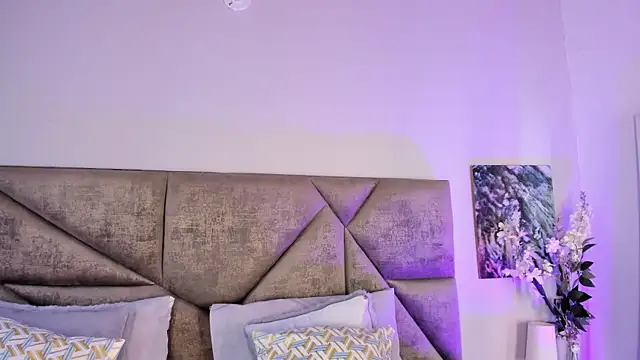 Snapshot of Salomesimos1 chatting on 01-30-25, 09:36 Salomesimos1 online show from 01-30-25, 09:36