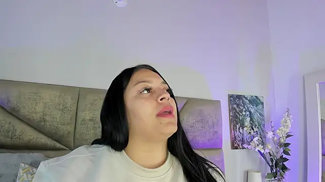 Snapshot of Salomesimos1 chatting on 02-11-25, 04:56 Salomesimos1 online show from 02-11-25, 04:56