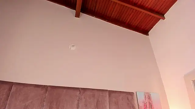 Snapshot of Salomesimos1 chatting on 02-26-25, 12:27 Salomesimos1 online show from 02-26-25, 12:27