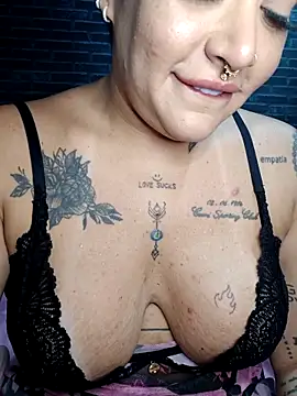 exquentadamay online show from 10-14-25, 07:53