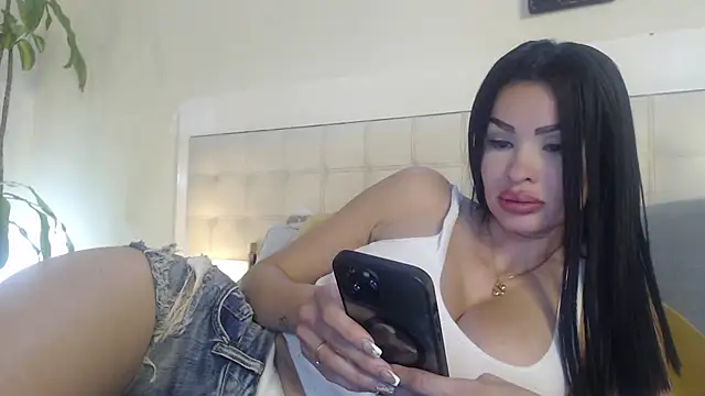 Snapshot of _Pamela_doll chatting on 04-28-26, 12:09 Pamela doll online show from 04-28-26, 12:09