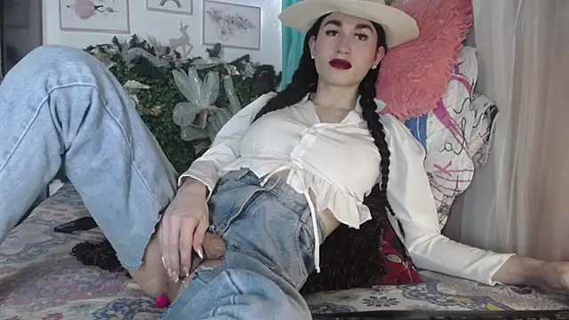 rosalynda-collen online show from 12-11-24, 07:36