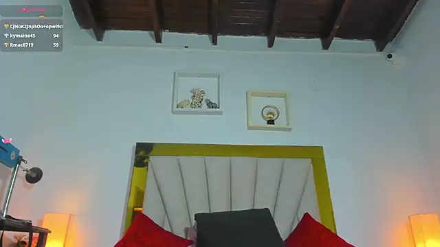 Snapshot of vahiolet_fuentes chatting on 12-10-24, 06:33 vahiolet fuentes online show from 12-10-24, 06:33