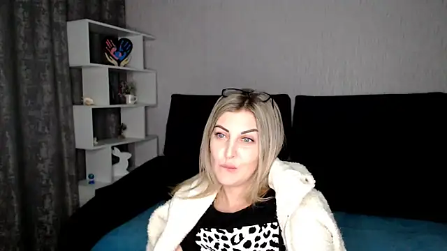 Snapshot of Amelia_Harper chatting on 12-09-24, 06:14 Amelia Harper online show from 12-09-24, 06:14