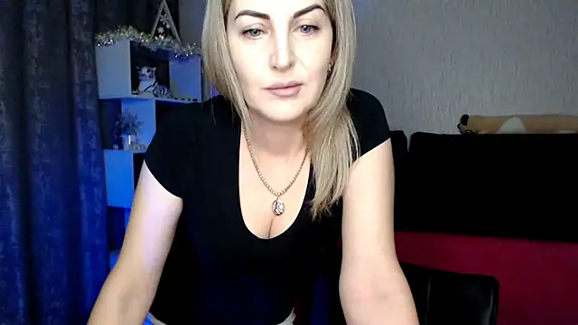 Snapshot of Amelia_Harper chatting on 12-24-24, 02:12 Amelia Harper online show from 12-24-24, 02:12