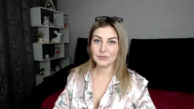 Snapshot of Amelia_Harper chatting on 01-24-25, 02:08 Amelia Harper online show from 01-24-25, 02:08