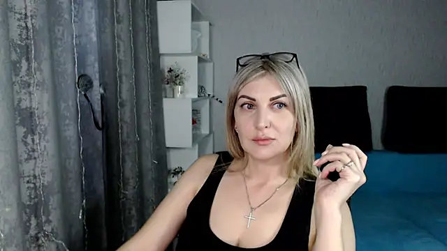 Snapshot of Amelia_Harper chatting on 03-11-25, 07:03 Amelia Harper online show from 03-11-25, 07:03