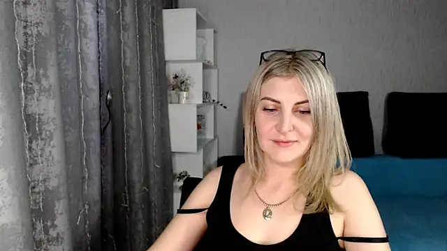 Snapshot of Amelia_Harper chatting on 03-13-25, 05:50 Amelia Harper online show from 03-13-25, 05:50
