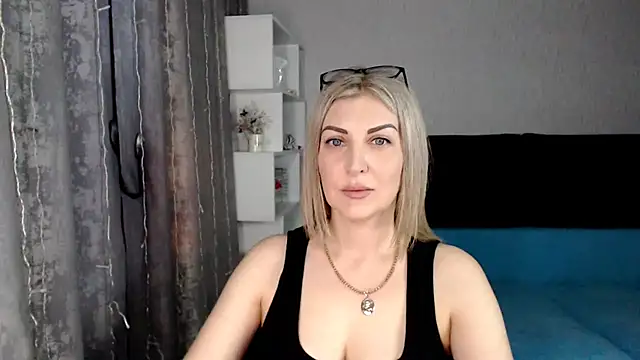 Snapshot of Amelia_Harper chatting on 03-14-25, 01:35 Amelia Harper online show from 03-14-25, 01:35
