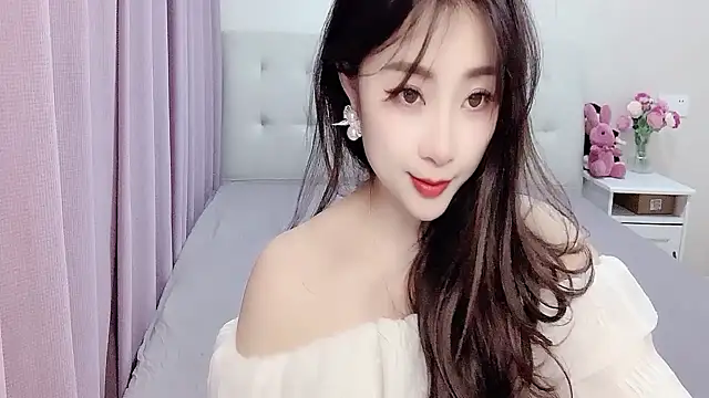 aisha123123 online show from 03-17-25, 02:12