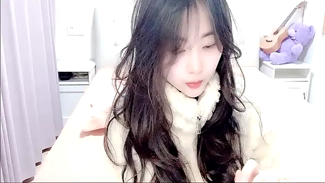 aisha123123 online show from 01-06-26, 02:21