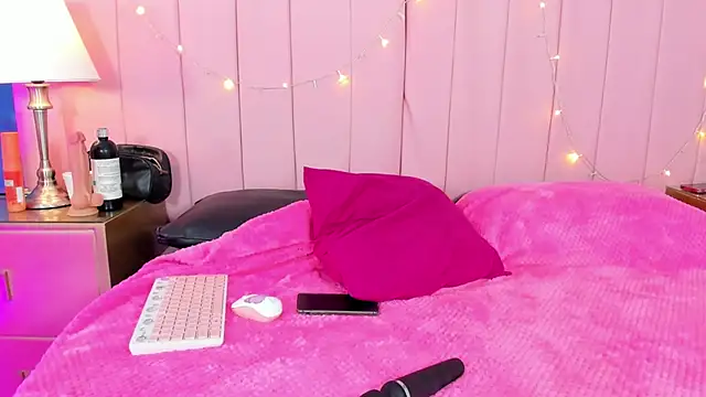 MavyStar online show from 12-21-24, 06:02