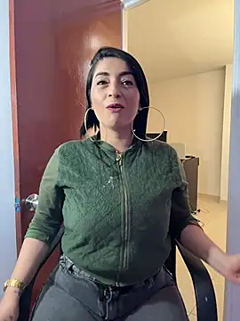 karenlennox1 online show from 03-20-26, 10:47