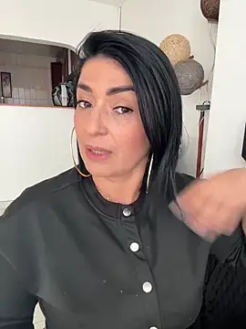 karenlennox1 online show from 03-27-26, 10:09