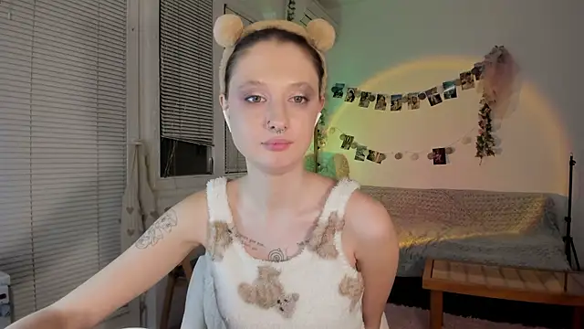 Jenny darling love online show from 01-29-25, 10:01