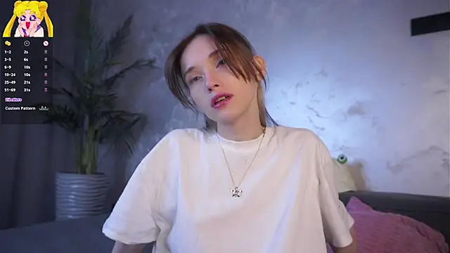 EdlinHargus online show from 04-12-26, 01:54