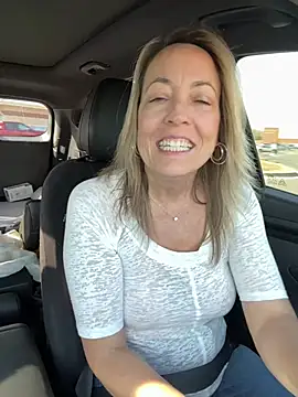 Cherry-red-xo online show from 03-13-25, 08:54