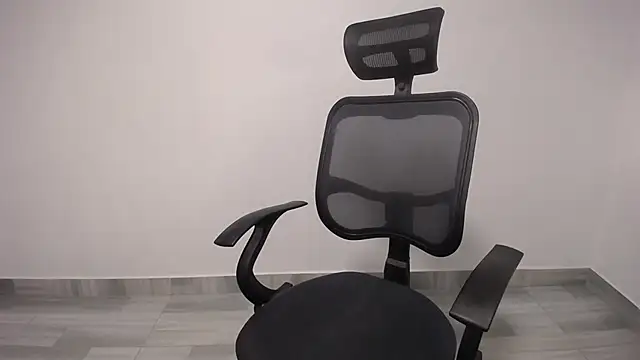 present the magic online show from 02-23-25, 05:45