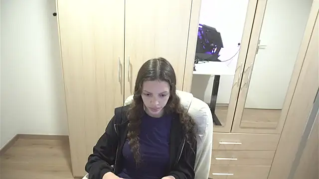 Billly1Love online show from 06-18-26, 07:18