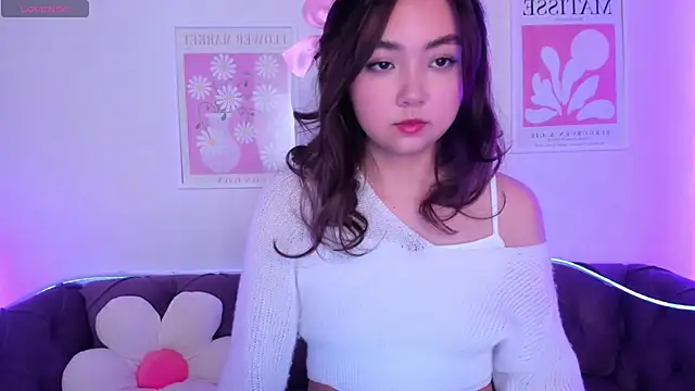Fluffy Rose online show from 01-16-25, 04:49