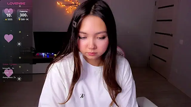 Fluffy Rose online show from 09-28-25, 02:33