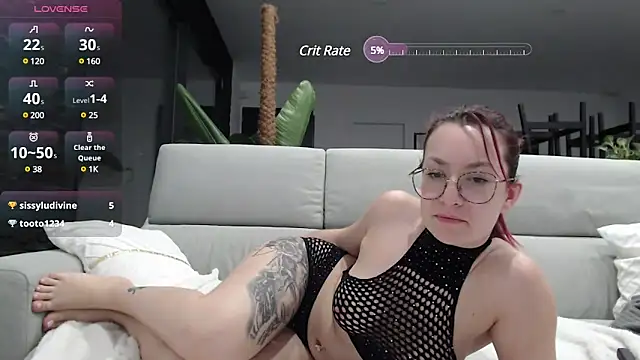 ladoucedu34 online show from 03-04-25, 11:11