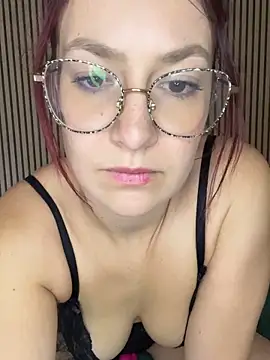 ladoucedu34 online show from 10-25-25, 02:35