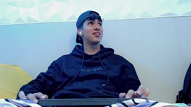 Jake tripp online show from 09-26-25, 03:54