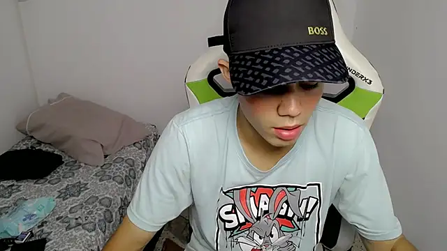 Snapshot of bby_santi chatting on 03-11-25, 02:18 bby santi online show from 03-11-25, 02:18