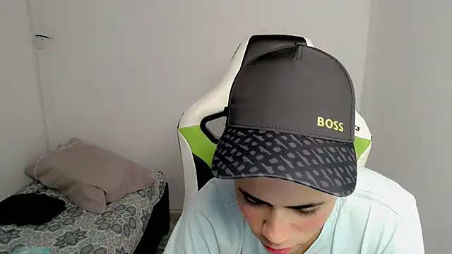 Snapshot of bby_santi chatting on 03-11-25, 05:24 bby santi online show from 03-11-25, 05:24