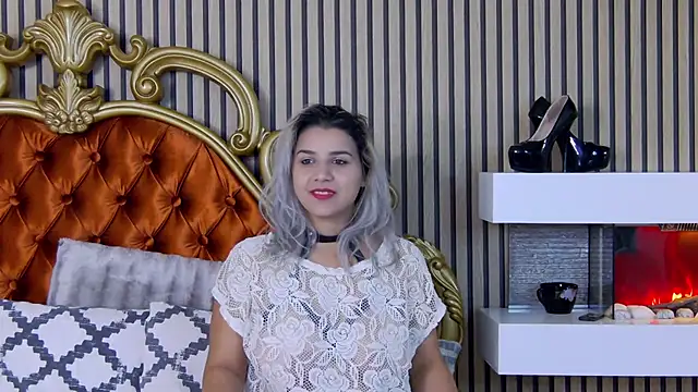 Snapshot of SweetMissXXX chatting on 10-21-25, 06:58 SweetMissXXX online show from 10-21-25, 06:58