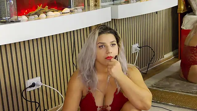 Snapshot of SweetMissXXX chatting on 11-19-25, 07:41 SweetMissXXX online show from 11-19-25, 07:41