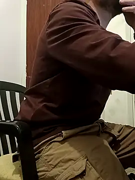 Snapshot of sexymajki chatting on 11-03-25, 10:32 sexymajki online show from 11-03-25, 10:32