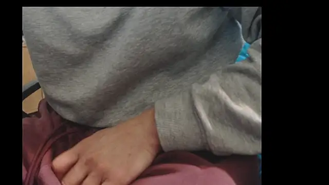 sexualtensionrelation online show from 11-20-25, 04:07