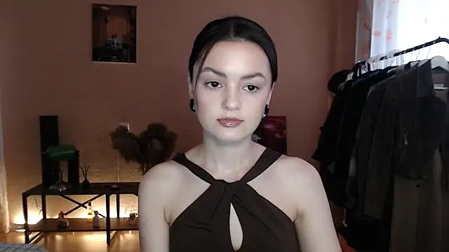 CuteRuby99 online show from 04-07-26, 12:38