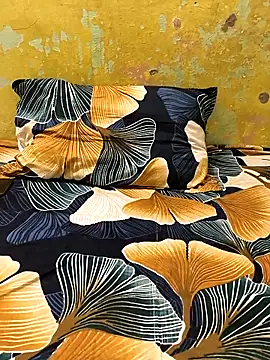 Snapshot of Shilpa_didi chatting on 03-12-25, 10:37 Shilpa didi online show from 03-12-25, 10:37