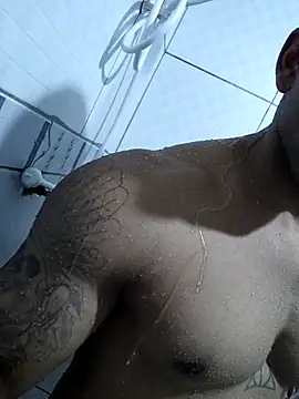 Snapshot of Jhonny_walkeer chatting on 11-22-25, 05:23 Jhonny walkeer online show from 11-22-25, 05:23