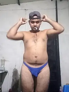 Snapshot of travieso2893 chatting on 06-06-26, 03:33 travieso2893 online show from 06-06-26, 03:33