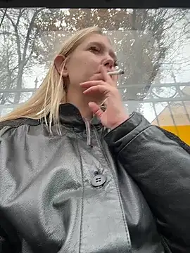 Milkyy wway online show from 10-26-25, 07:47