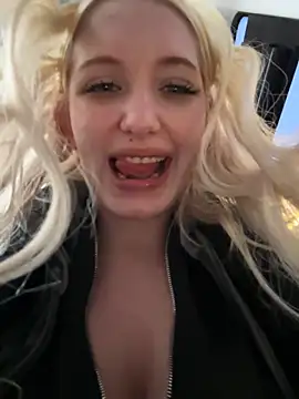 Milkyy wway online show from 12-19-25, 06:42