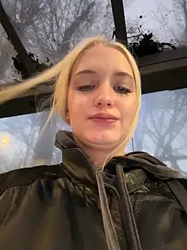 Milkyy wway online show from 12-21-25, 06:31