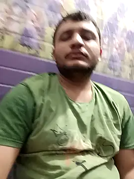 Snapshot of Naresh00766 chatting on 03-13-26, 06:58 Naresh00766 online show from 03-13-26, 06:58