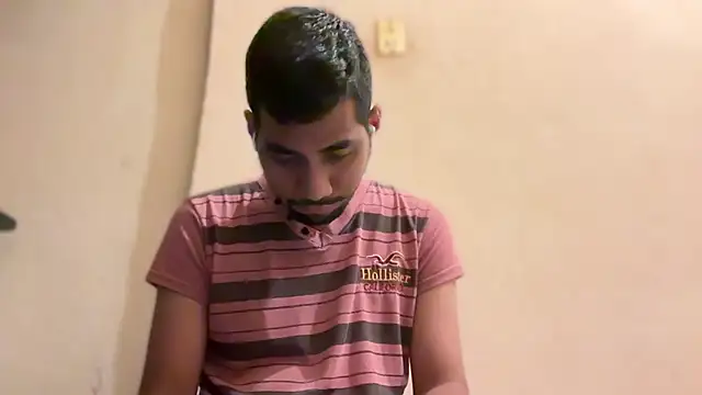 Snapshot of EnriquePersian197 chatting on 12-29-24, 12:55 EnriquePersian197 online show from 12-29-24, 12:55