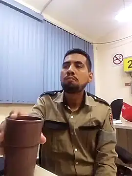 Snapshot of EnriquePersian197 chatting on 01-18-25, 01:30 EnriquePersian197 online show from 01-18-25, 01:30