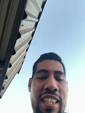 Snapshot of EnriquePersian197 chatting on 02-27-25, 01:17 EnriquePersian197 online show from 02-27-25, 01:17